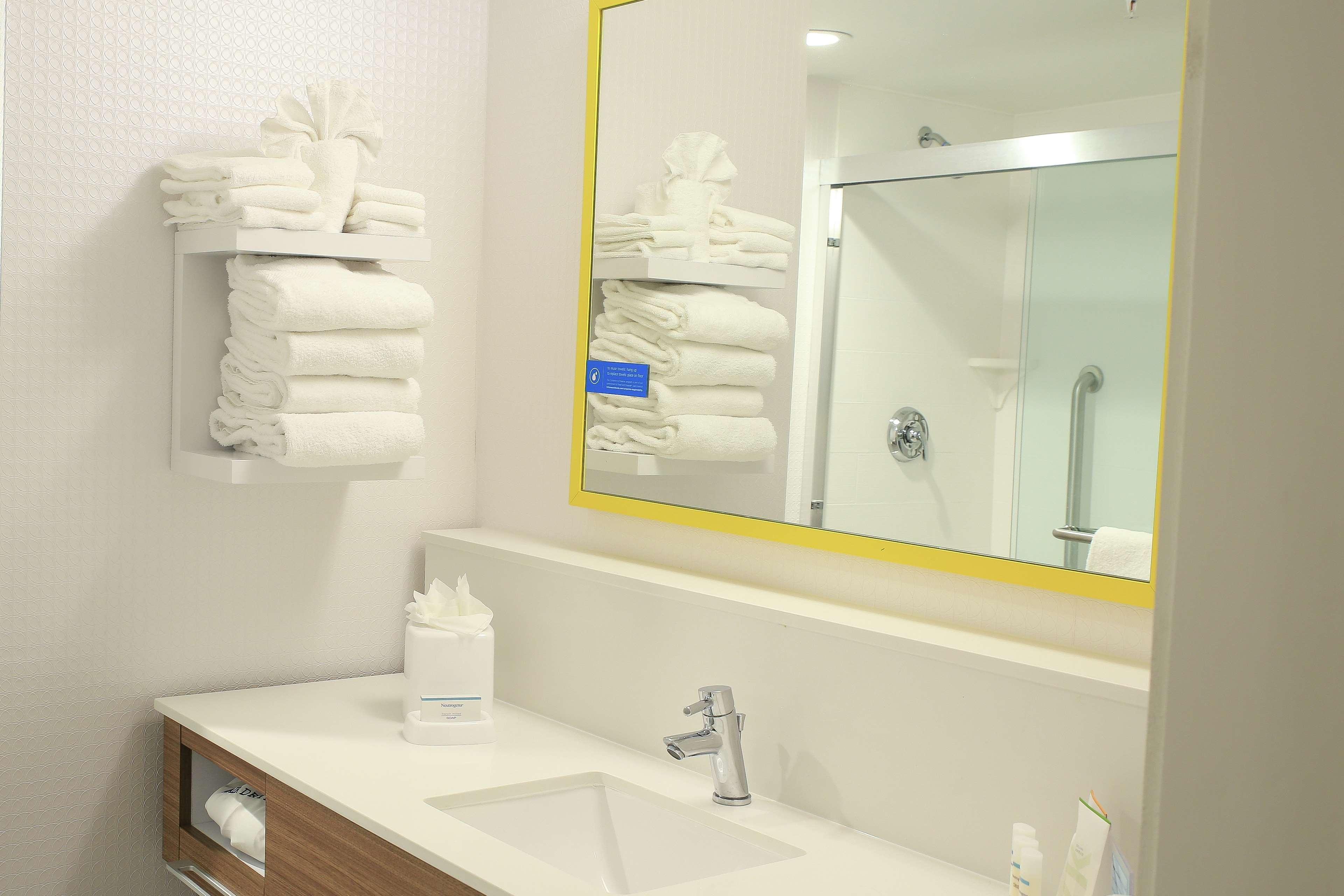 Hampton Inn & Suites Mount Laurel/Moorestown Ngoại thất bức ảnh