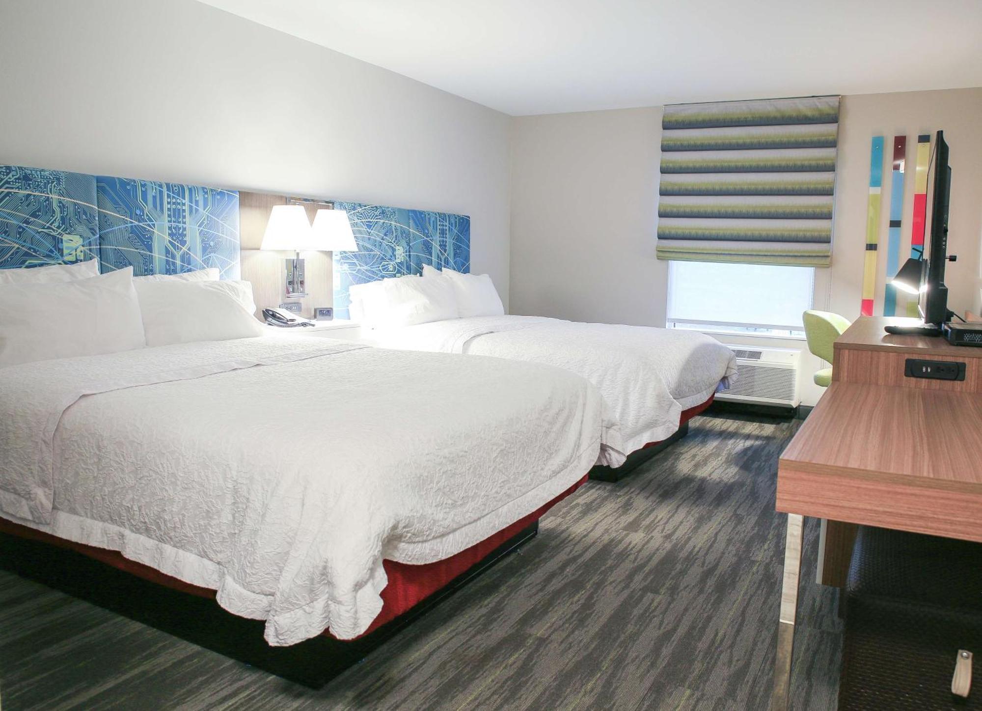 Hampton Inn & Suites Mount Laurel/Moorestown Ngoại thất bức ảnh